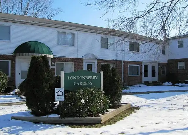 Property at Londonberry Gardens Apartments - 59 Federal St, New London, CT, 06320, 1-2 bed, 1 bath, [object Object]