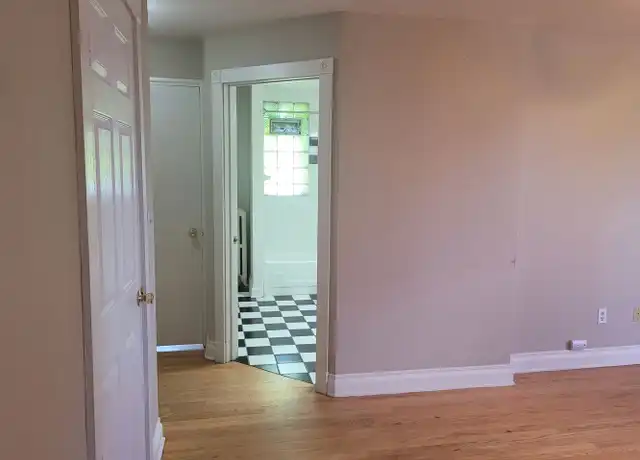 Property at 1210 N Van Buren St Unit 3-South, Milwaukee, WI, 53202, 2 beds, 1 bath, [object Object]