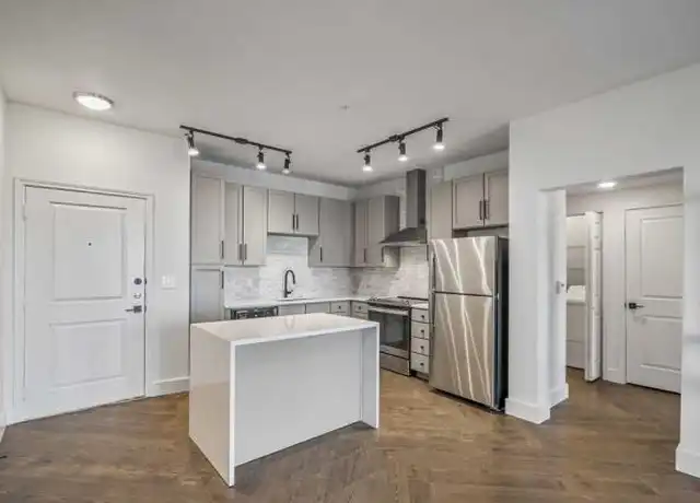Property at 1945 Allen Pkwy, Houston, TX, 77019, 1 bed, 1 bath, [object Object]