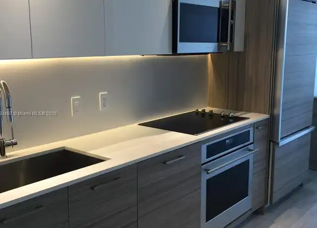 Property at 121 NE 34th St #1403, Miami, FL, 33137, 1 bed, 1 bath, [object Object]