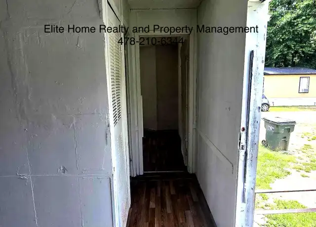 Property at 110 Deborah Dr Unit 14, Warner Robins, GA, 31093, 2 beds, 2 baths, [object Object]