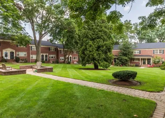 Property at Northfield Apartments - 1825 Center St, Bethlehem, PA, 18017, 2 beds, 1 bath, [object Object]