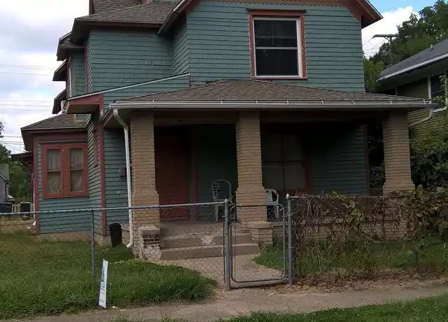 Property at 721 Cushing St Unit 3, South Bend, IN, 46616, 1 bed, 1 bath, [object Object]