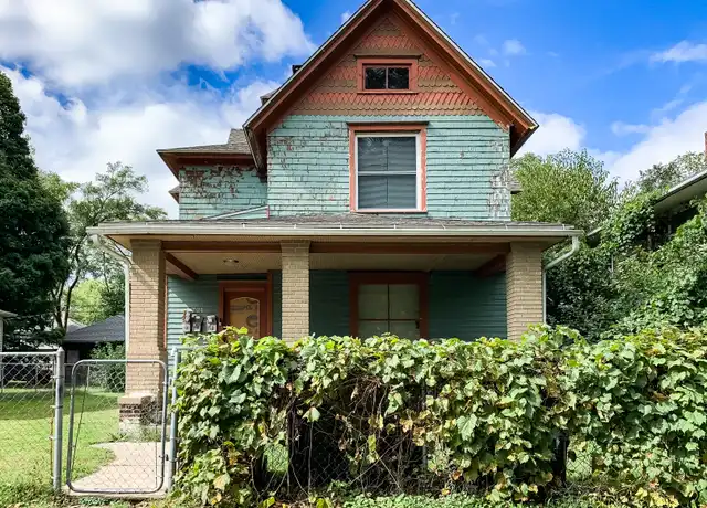 Property at 721 Cushing St Unit 3, South Bend, IN, 46616, 1 bed, 1 bath, [object Object]
