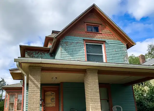 Property at 721 Cushing St Unit 3, South Bend, IN, 46616, 1 bed, 1 bath, [object Object]