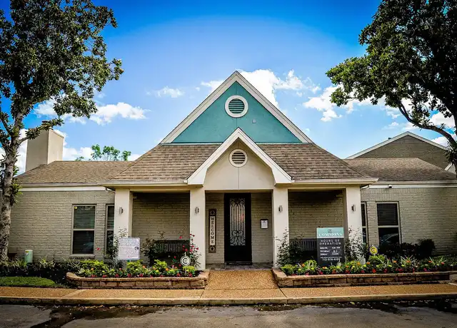Property at Commons at Westchase - 10751 Meadowglen Ln, Houston, TX, 77042, 0-2 beds, 1-2 bath, [object Object]
