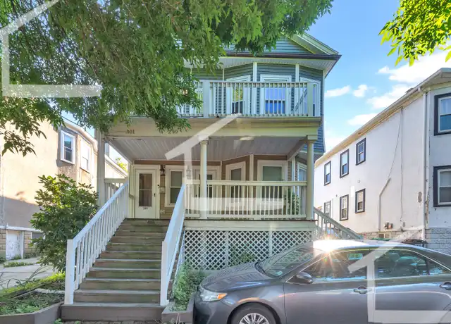 Property at 301 Alewife Brook Pkwy, Somerville, MA, 02144, 4 beds, 2 baths, [object Object]