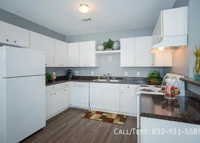 Property at 5154 Griggs Rd Unit CAVE, Houston, TX, 77021, 2 beds, 2 baths, [object Object]