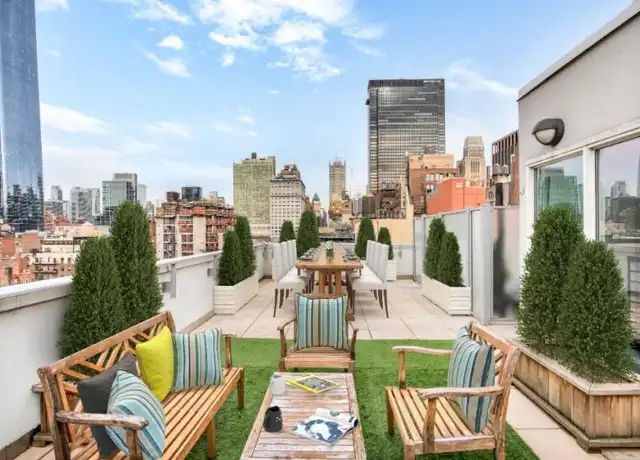 Property at 261 W 28th St, New York, NY, 10001, 2 beds, 2 baths, [object Object]