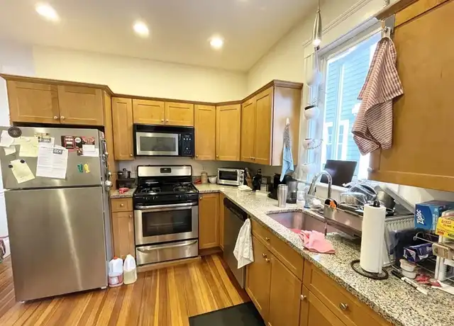 Property at 14 Edison Grn #1, Dorchester, MA, 02125, 3 beds, 1 bath, [object Object]