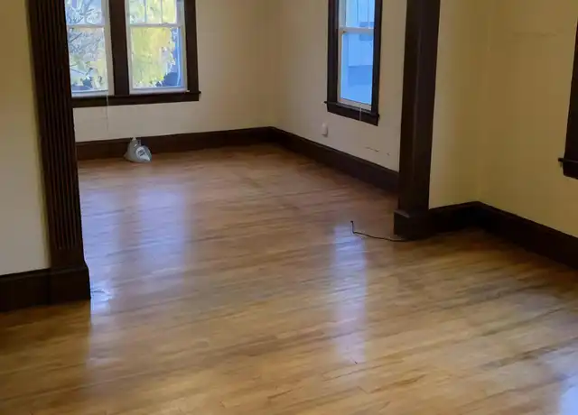 Property at 204 Perry Ave, Worcester, MA, 01610, 2 beds, 1 bath, [object Object]