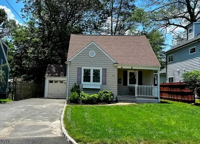 Property at 33 Lee Rd, Livingston, NJ, 07039, 3 beds, 3 baths, [object Object]