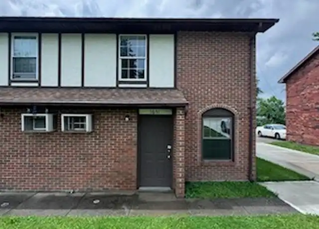 Property at 1651 Stewart Blvd, Fairborn, OH, 45324, 2 beds, 1.5 baths, [object Object]