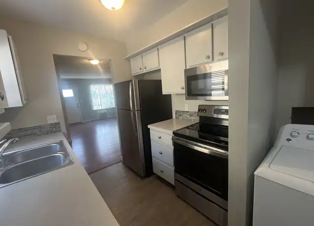 Property at 1640 Franklin Ave, Grand Haven, MI, 49417, 1 bed, 1 bath, [object Object]