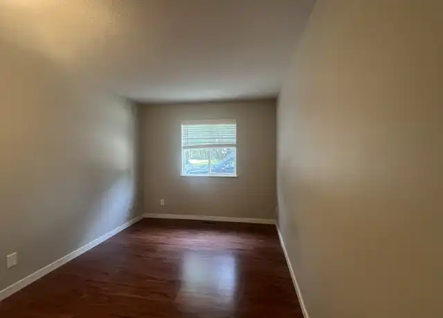Property at 1640 Franklin Ave, Grand Haven, MI, 49417, 1 bed, 1 bath, [object Object]