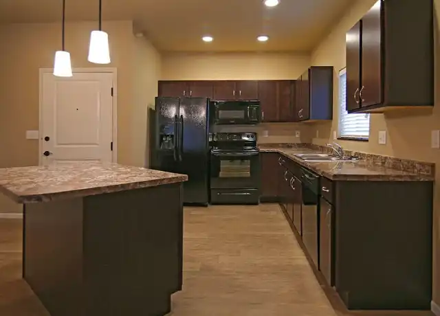 Property at Cascades of Mandan - 3108 12th Ave NW, Mandan, ND, 58554, 1-2 bed, 1-2 bath, [object Object]