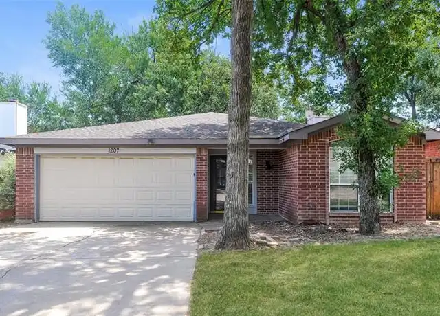 Property at 1207 Cardinal Oaks Dr, Mansfield, TX, 76063, 3 beds, 2 baths, [object Object]