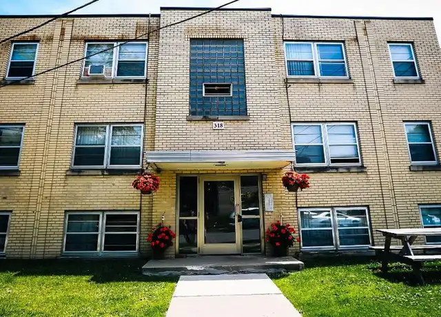 Property at 318 SE 8th Ave Unit 4, Minneapolis, MN, 55414, 1 bed, 1 bath, [object Object]