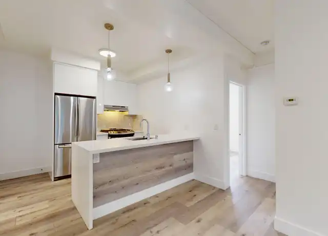 Property at 275 Grattan St Unit 4, San Francisco, CA, 94117, 3 beds, 2 baths, [object Object]