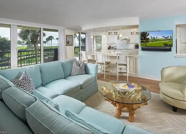 Property at 4551 Gulf Shore Blvd N #204, Naples, FL, 34103, 3 beds, 3 baths, [object Object]