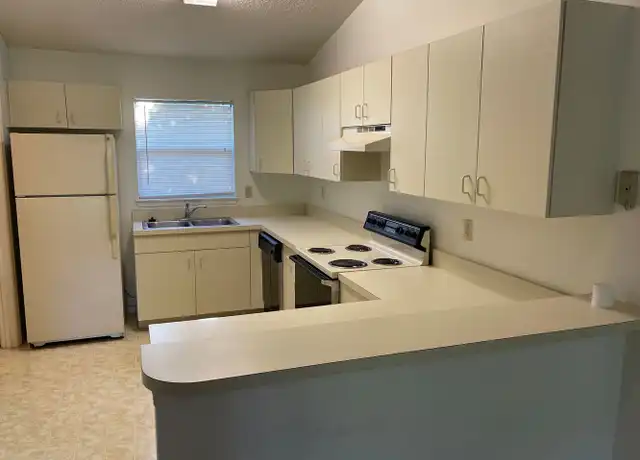 Property at 2190 Arbour Walk Cir #2224, Naples, FL, 34109, 2 beds, 2 baths, [object Object]