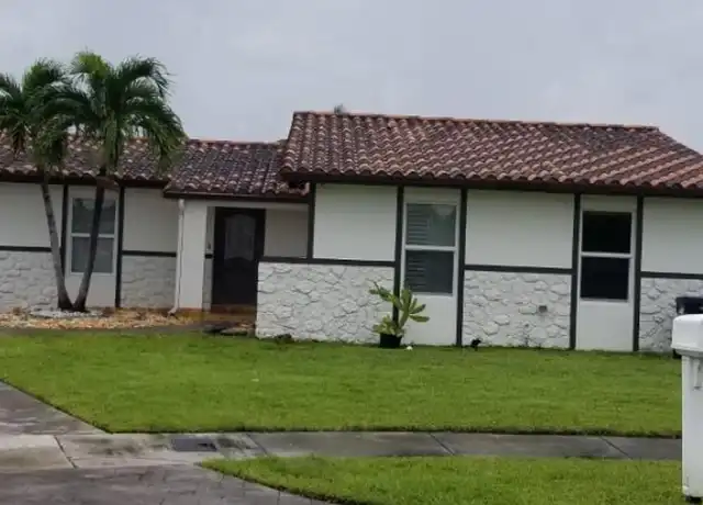 Property at 13611 SW 77th St, Miami, FL, 33183, 4 beds, 3 baths, [object Object]