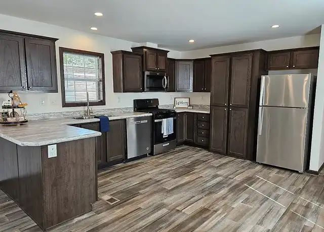 Property at Marion Community - 500 S Ruth Ave, Sioux Falls, SD, 57106, 3 beds, 2 baths, [object Object]