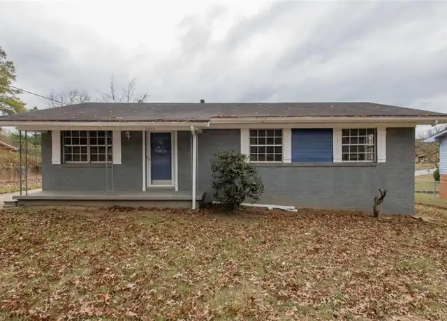 Property at 4046 Doster Dr SW, Atlanta, GA, 30331, 3 beds, 1.5 baths, [object Object]