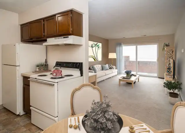 Property at 950 S 69th St Unit 909-12, Omaha, NE, 68106, 1 bed, 1 bath, [object Object]