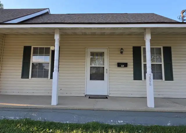 Property at 206 E Superior St, Lebanon, IN, 46052, 2 beds, 1 bath, [object Object]