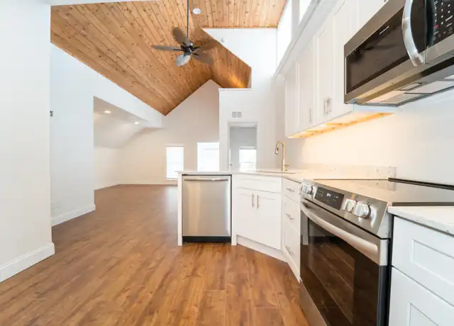 Property at 11 Aviles St Unit 3A, St. Augustine, FL, 32084, 2 beds, 2 baths, [object Object]