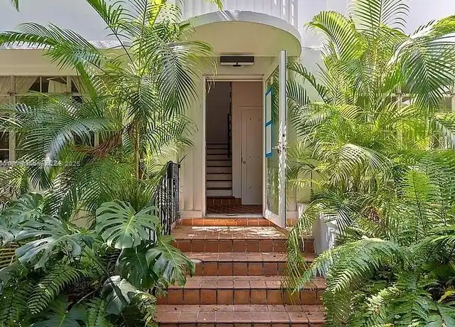 Property at 817 Lenox Ave #5, Miami Beach, FL, 33139, 2 beds, 1 bath, [object Object]