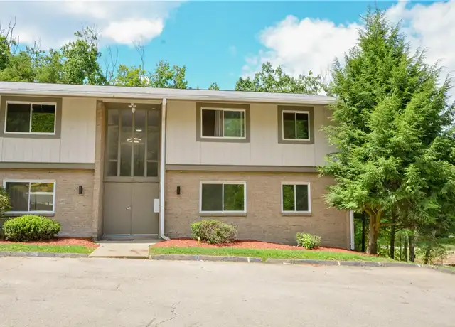 Property at 100 Penn Pleasant Dr Unit 2, Verona, PA, 15147, 1 bed, 1 bath, [object Object]