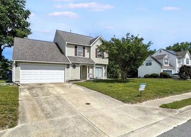 Property at 10 Keeton Ct, Hampton, VA, 23666, 4 beds, 2 baths, [object Object]