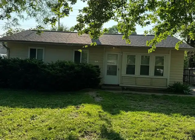 Property at 2713 Eagledale Dr, Indianapolis, IN, 46222, 3 beds, 1 bath, [object Object]