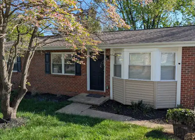 Property at 10129 Charington Rd, Cockeysville, MD, 21030, 2 beds, 1 bath, [object Object]