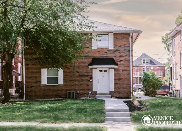 Property at 171 E 12th Ave, Columbus, OH, 43201, 3 beds, 1 bath, [object Object]