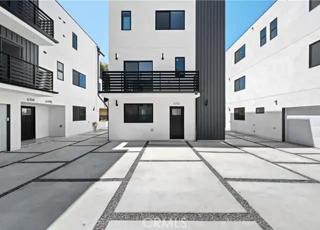 Property at 6702 Kester Ave, Van Nuys, CA, 91405, 4 beds, 4.5 baths, [object Object]