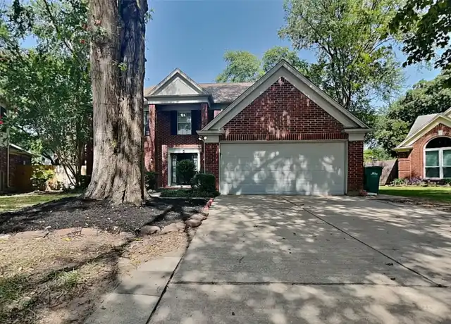 Property at 5 Regency Ct, Conroe, TX, 77304, 4 beds, 2.5 baths, [object Object]