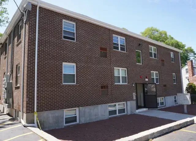 Property at 38 W Elm Ter Unit 3, Brockton, MA, 02301, 2 beds, 1 bath, [object Object]