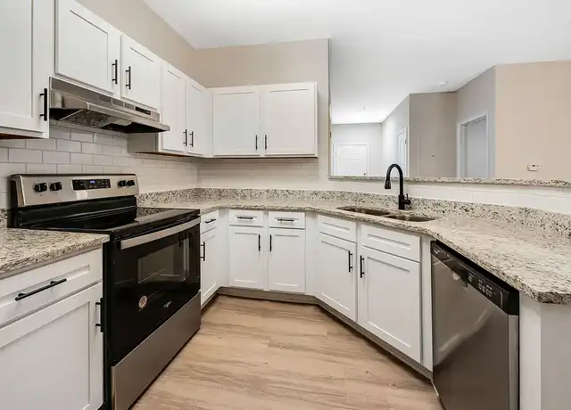 Property at Ashbury Square Apartments - 202 Ashbury Blvd, Mebane, NC, 27302, 2 beds, 2 baths, [object Object]