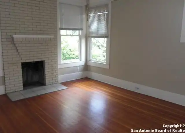 Property at 270 Post Ave Unit 3, San Antonio, TX, 78215, 1 bed, 1 bath, [object Object]