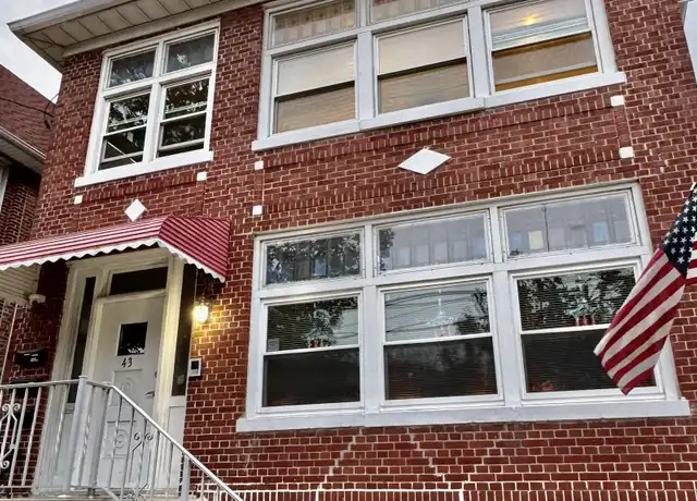 Property at 43 W 41st St Unit 2, Bayonne, NJ, 07002, 3 beds, 1 bath, [object Object]