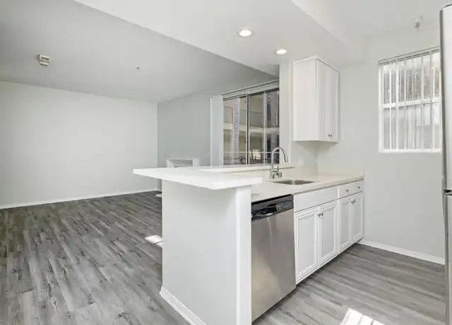 Property at 2225 S Beverly Glen Blvd Unit 310, Los Angeles, CA, 90064, 0 beds, 1 bath, [object Object]