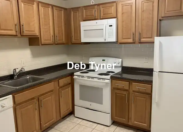 Property at 255 Main St Unit 24-13, Watertown, MA, 02472, 1 bed, 1 bath, [object Object]