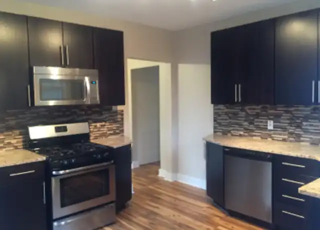 Property at 311-313 Augusta St, Pittsburgh, PA, 15211, 2 beds, 1 bath, [object Object]
