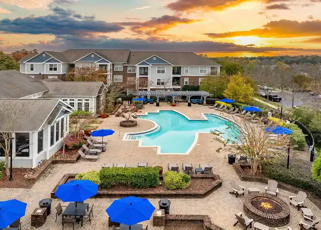 Property at MAA Huntersville - 9721 Rose Commons Dr, Huntersville, NC, 28078, 1 bed, 1 bath, [object Object]