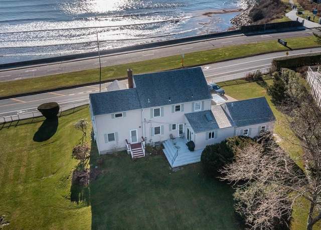 Photo of 132 Memorial Blvd, Newport, RI 02840
