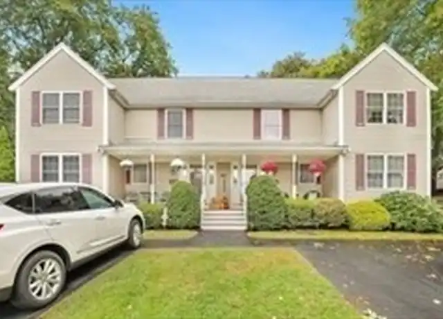 Property at 63 Sturgis St #2, Woburn, MA, 01801, 3 beds, 1.5 baths, [object Object]