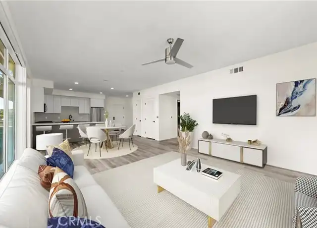 Property at 4850 Hollywood Blvd Unit 502, Los Angeles, CA, 90027, 2 beds, 2 baths, [object Object]